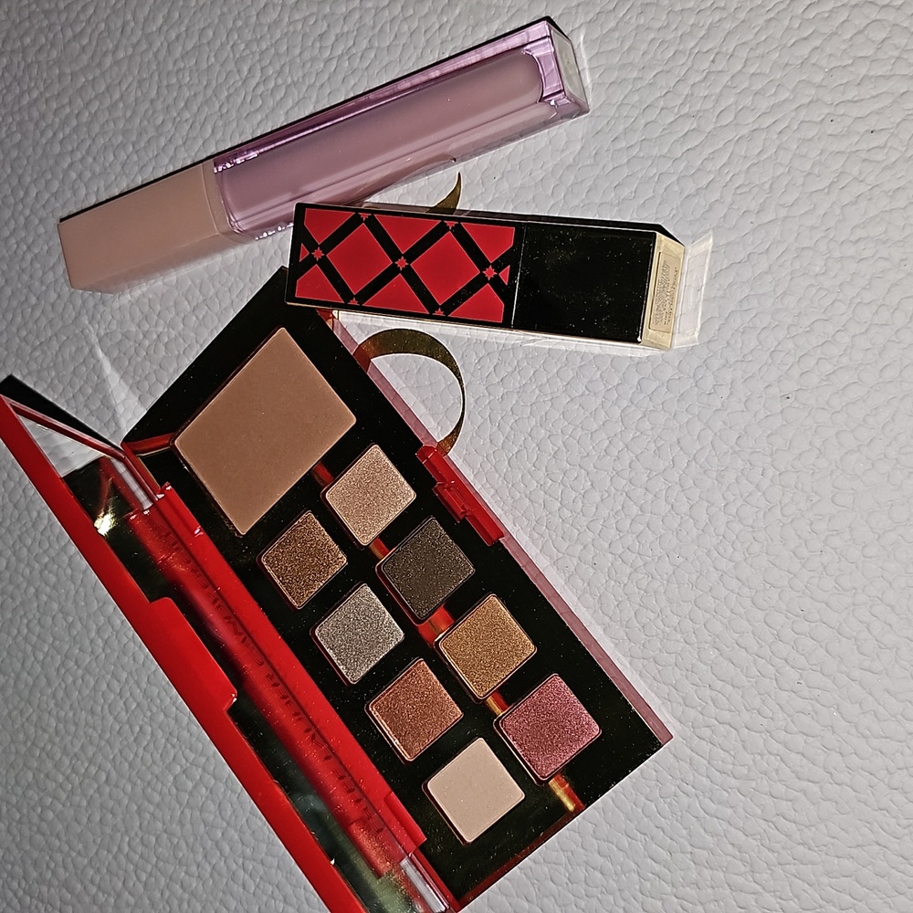 NEW estee lauder eye and cheek palette,lipstick, liip gloss